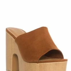 Bamboo Specialty19 Slide In Clog Sandal, Women Sculpted Platform Shoe New