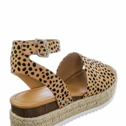 Soda Topic Espadrille Jute Rope Wrap Platform Flatform Rubber Shark Tooth Flat Sandal