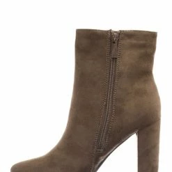 Breckelle's Lisa12 20s Retro Fringe Ankle Bootie - Flappy Tassel Block High Heel Dress Boots