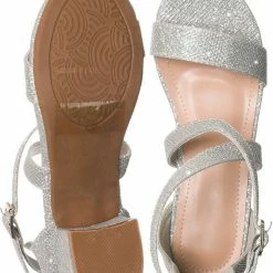Lucky Top New Delia6K Childrens Block Heel Cross Sandal, Little Girls Shoes
