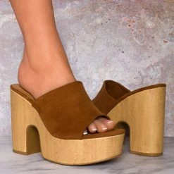 Bamboo Specialty19 Slide In Clog Sandal, Women Sculpted Platform Shoe New