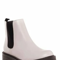Soda Pilot Threaded Lug Sole Chelsea Ankle Bootie New