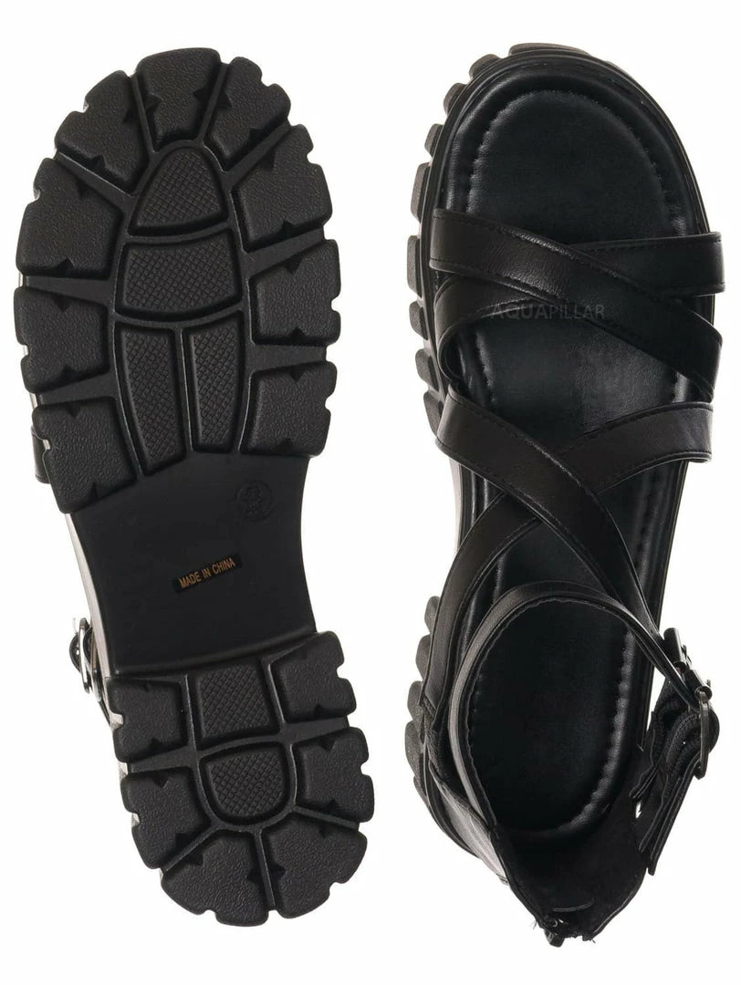 Bamboo New Benefit10 Sporty Lug-Sole Footbed Sandal, Women Flatform Gladiator Shoe