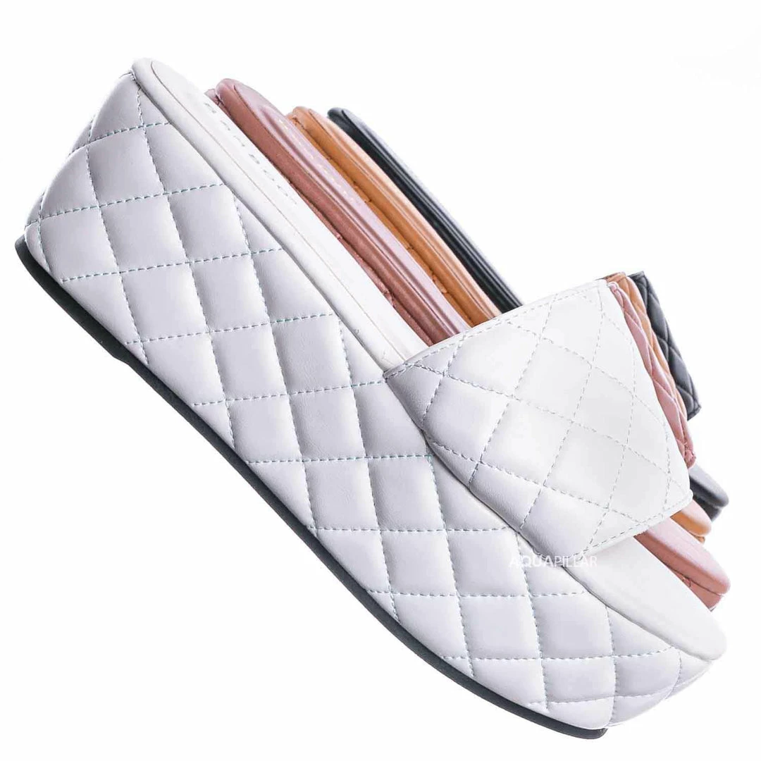 Bamboo New Purchase23 Quilted Flatform Slipper Mule - Platform Diamond Stitch Slide Sandals