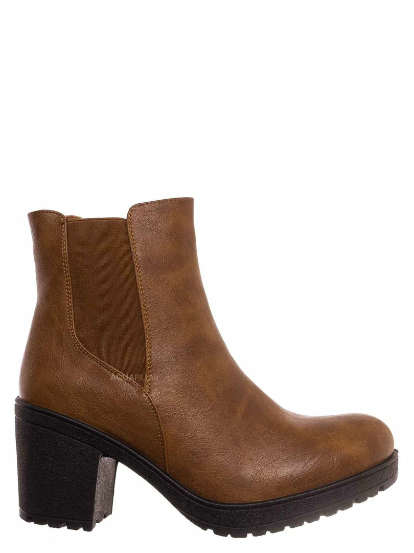 Fabulous New Status51 Vintage Block Heel Elastic Chelsea Ankle Bootie