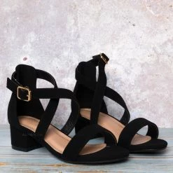 Lucky Top New Delia6K Childrens Block Heel Cross Sandal, Little Girls Shoes