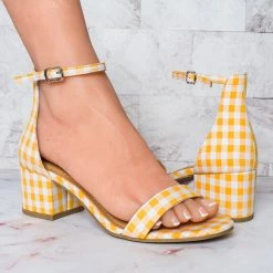 CityClassified Weekend Chunky Block Heel Sandal - Womens Open Toe Dress Shoe