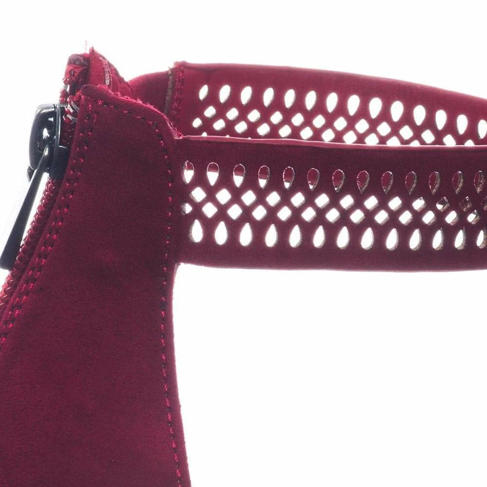 Appetite49 By Bamboo Retro Medium Chunky Block Heel Ankle Strap Sandal W Perforated Holes New