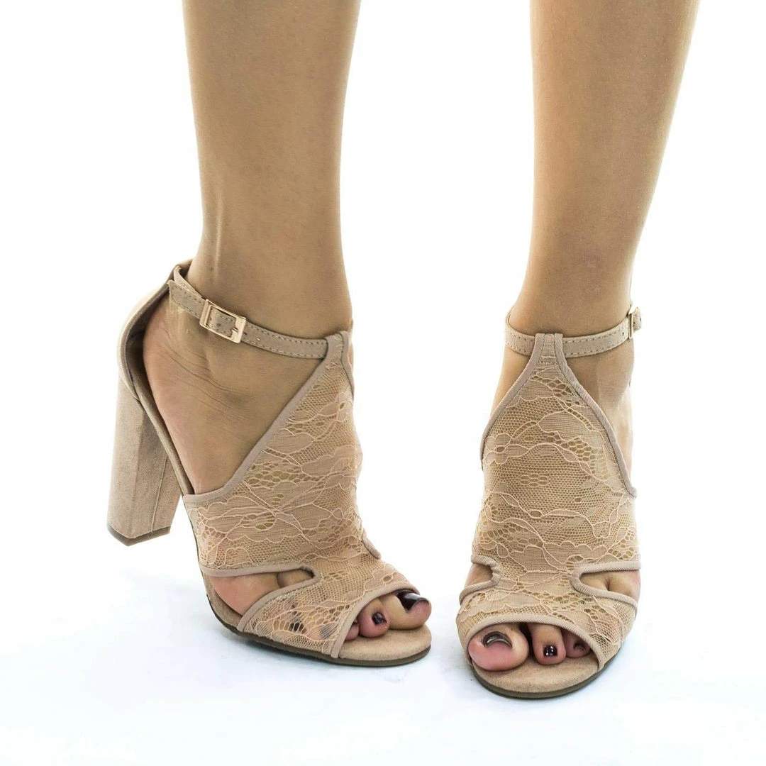 Bamboo Frenzy23 Lace Block Heel Sandal W Embroidered Web Mesh Lace Fabric