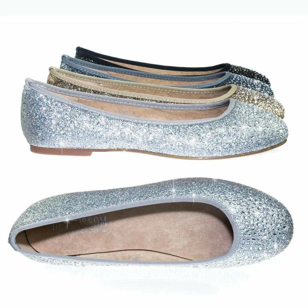 Gigi6 By Bamboo Women's Round Toe Ballet Flats With Iridescent Rhinestone Studs On Glitter Vamp