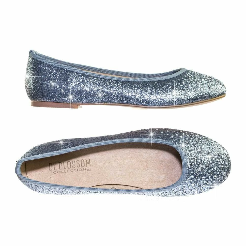 Gigi6 By Bamboo Women's Round Toe Ballet Flats With Iridescent Rhinestone Studs On Glitter Vamp