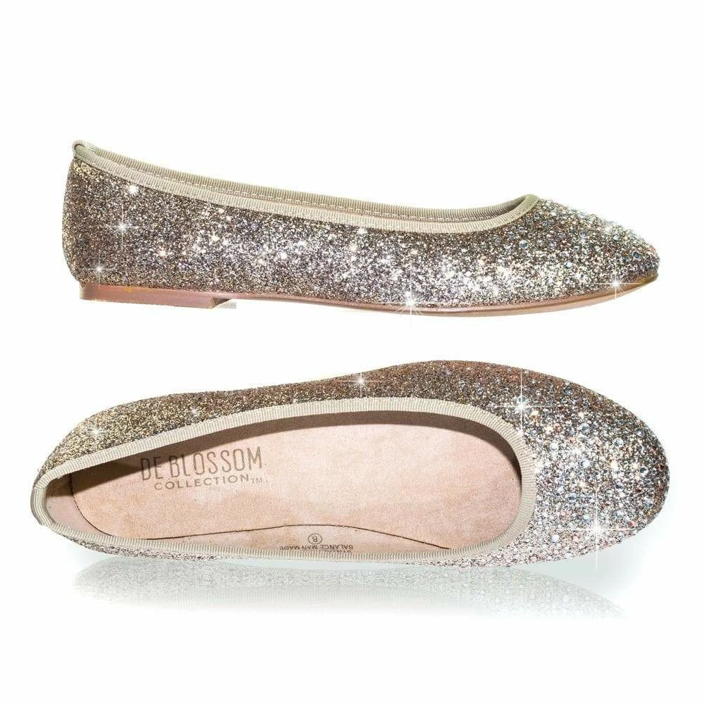 Gigi6 By Bamboo Women's Round Toe Ballet Flats With Iridescent Rhinestone Studs On Glitter Vamp