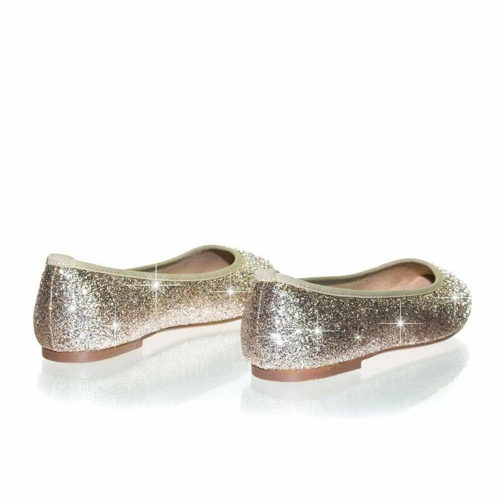 Gigi6 By Bamboo Women's Round Toe Ballet Flats With Iridescent Rhinestone Studs On Glitter Vamp