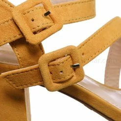 Bamboo New Highlight68 Kitten Heel Open Toe Sandal - Buckle Chunky Block Heeled