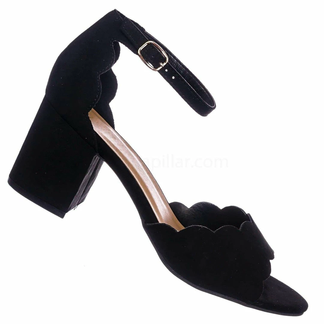 Bamboo Highlight71 Scallop Wavy Block Heel Sandal - Womens Half Circle Retro Boho Shoe New