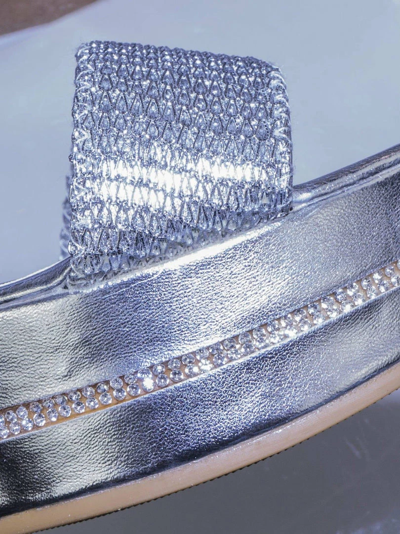 Bamboo Joyas03 Platform Flatform Sandal W Chain Fabric Upper Rhinestone Stud Strip