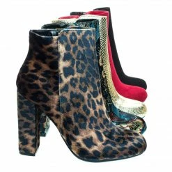 Bamboo New Living23 Embossed & Embroidery Block Heel Ankle Bootie W Faux Fur Lining