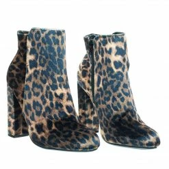 Bamboo New Living23 Embossed & Embroidery Block Heel Ankle Bootie W Faux Fur Lining