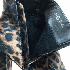 Bamboo New Living23 Embossed & Embroidery Block Heel Ankle Bootie W Faux Fur Lining