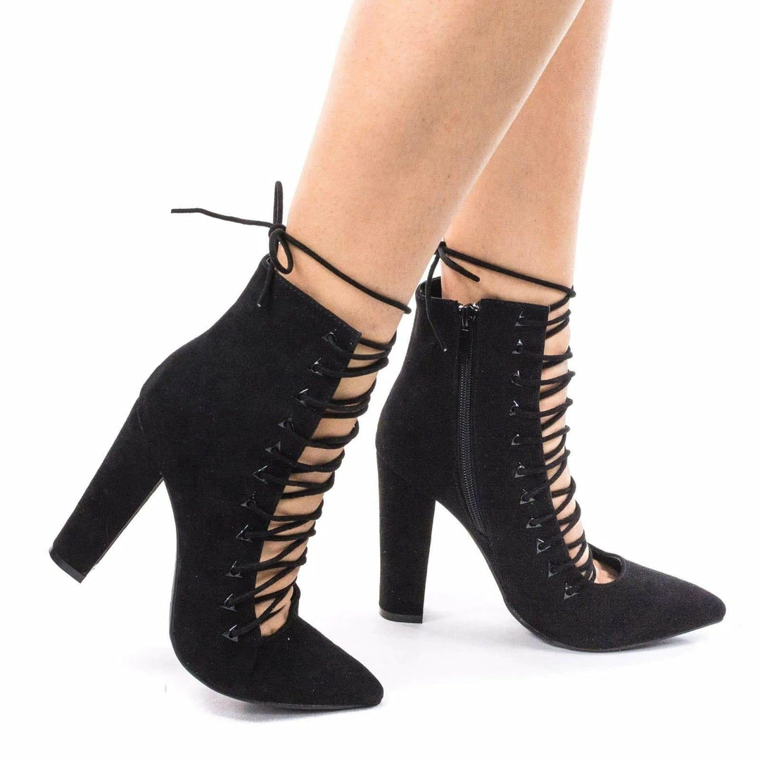 Bamboo New Madam15M Block Heel Dress Pump W Corset Lace Up & Leg Wrap. High Ankle Bootie