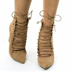 Bamboo New Madam15M Block Heel Dress Pump W Corset Lace Up & Leg Wrap. High Ankle Bootie