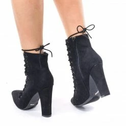 Bamboo New Madam15M Block Heel Dress Pump W Corset Lace Up & Leg Wrap. High Ankle Bootie