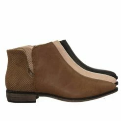 Bamboo New Masterpiece04 Vintage Perforated Block Heel Ankle Bootie W Side Slit Cutout