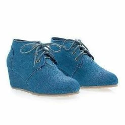 Paddy01 By Bamboo, Round Toe Lace Up Hidden Wedge Heel Ankle Bootie