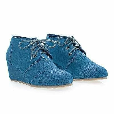Paddy01 By Bamboo, Round Toe Lace Up Hidden Wedge Heel Ankle Bootie