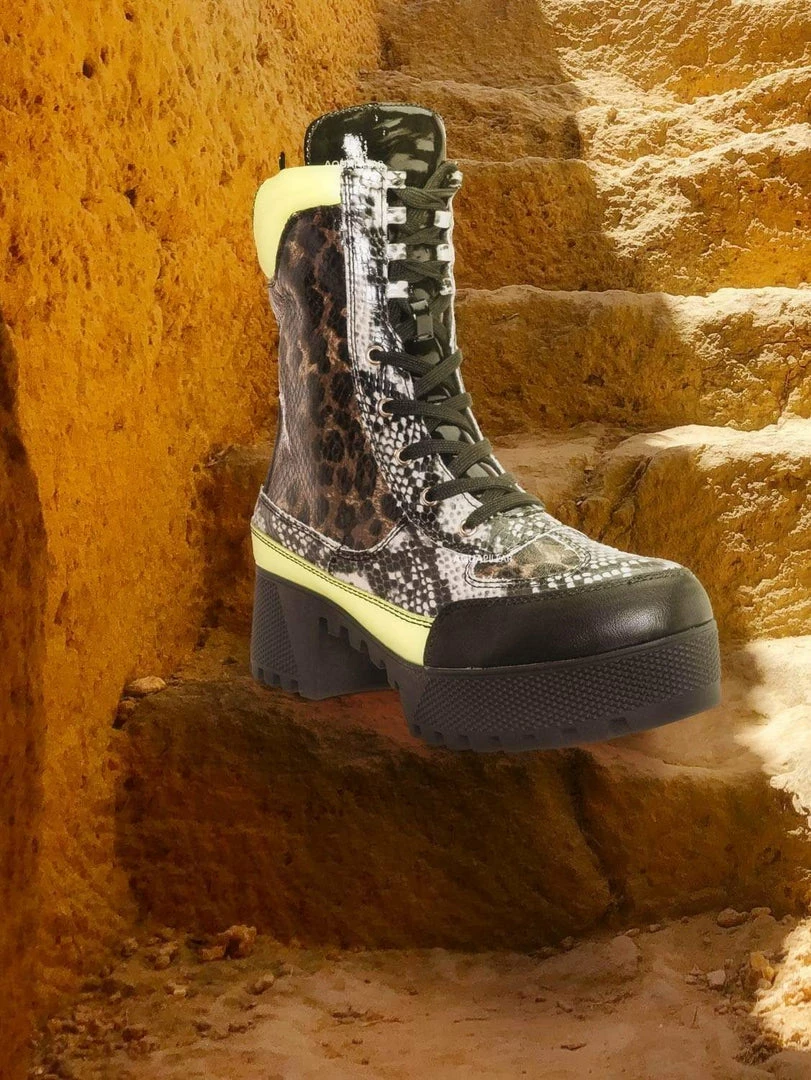 Bamboo Powerful06 Faux Fur Lninig Combat Boots - Military Lug Sole Color Block Shoes New