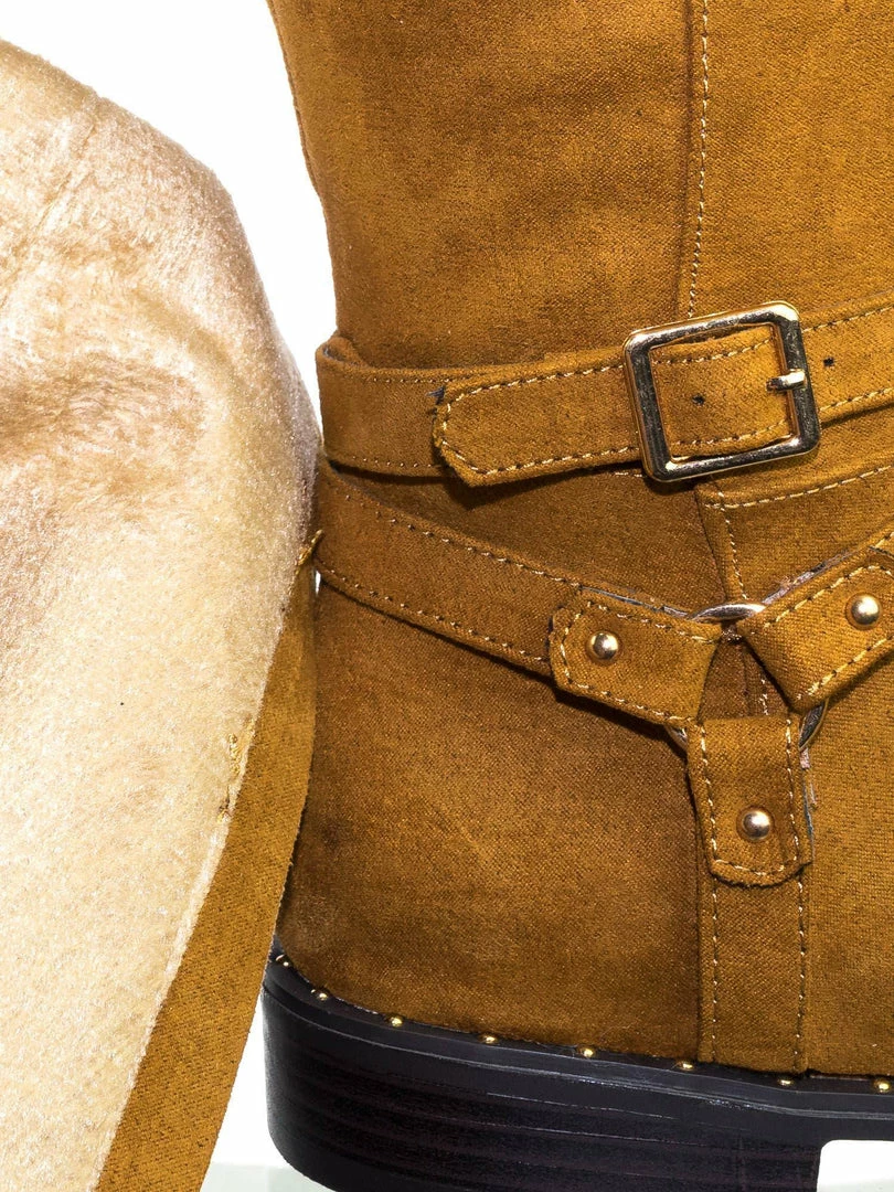 Bamboo Preppy05 Biker Motorcycle Riding Boots W Faux Fur Lining & Micro Metal Stud Welt