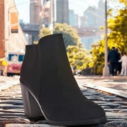 Bamboo Sword24 Classic Chunky Stack Heel Bootie - Minimal Dress Ankle Boots New