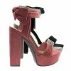 Tournament18m By Bamboo, Chunky Block Heel Sandal On Platform W Ruffle & Rear Bow D??cor