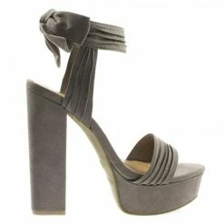 Tournament18m By Bamboo, Chunky Block Heel Sandal On Platform W Ruffle & Rear Bow D??cor
