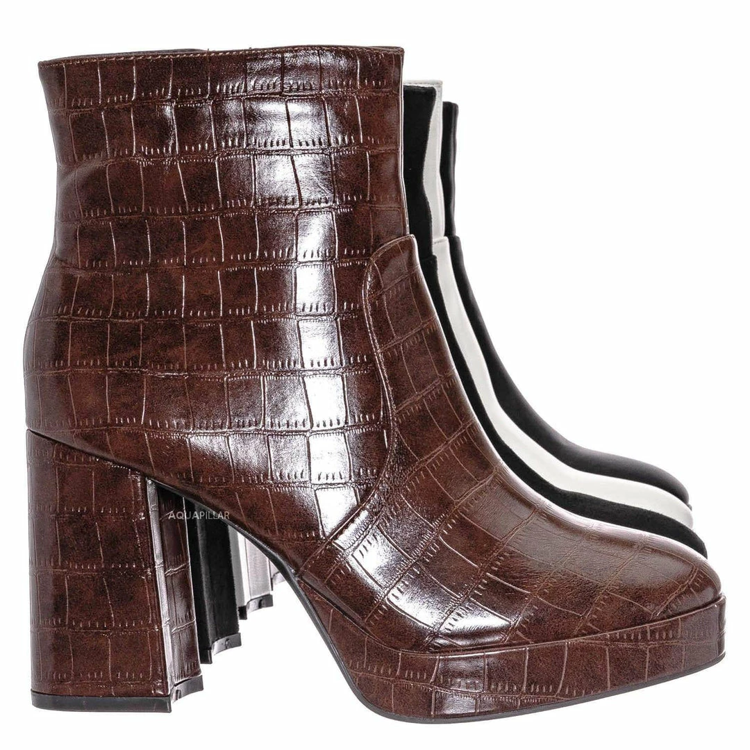 Bamboo Underlined01 Platform Block Heel Bootie - Women Croc & Suede Ankle Pump Boot New