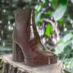 Bamboo Underlined01 Platform Block Heel Bootie - Women Croc & Suede Ankle Pump Boot New
