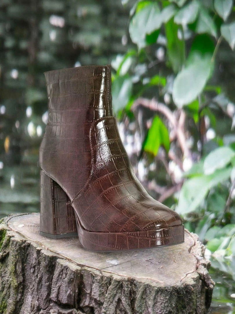 Bamboo Underlined01 Platform Block Heel Bootie - Women Croc & Suede Ankle Pump Boot New