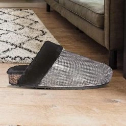 Forever Link New Benefit13 Rhinestone Crystal Moccasin Furry Footbed Slipper