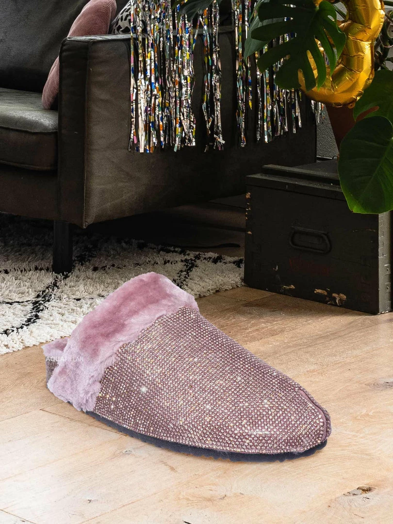 Forever Link New Benefit13 Rhinestone Crystal Moccasin Furry Footbed Slipper