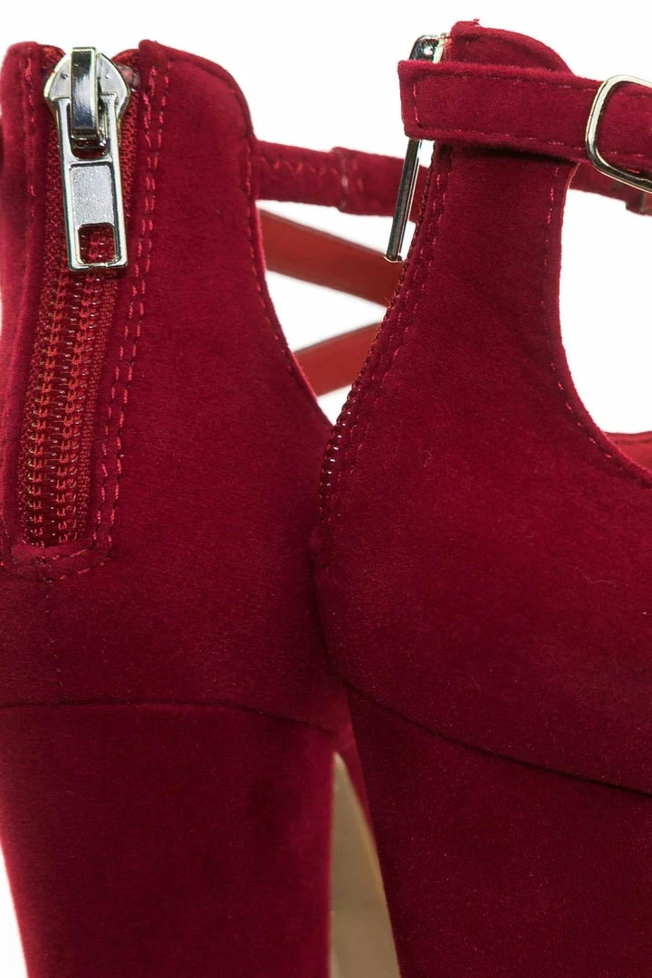 City Classified New Anytime Comfort Foam Padded Chunky Block Heel Crisscross Strap D'Orsay Pump