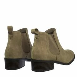 City Classified Code Vintage Low Block Heel Chelsea Boots W Elastic Gore & Pull Tab