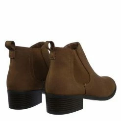 City Classified Code Vintage Low Block Heel Chelsea Boots W Elastic Gore & Pull Tab
