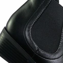 City Classified Code Vintage Low Block Heel Chelsea Boots W Elastic Gore & Pull Tab