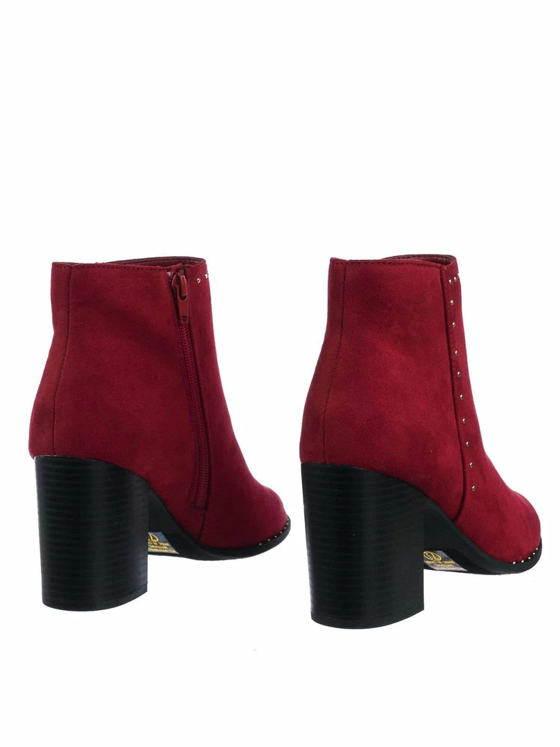 Delicious Upland Micro Metal Stud On Chunky Block High Heel Ankle Bootie New