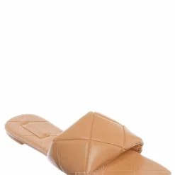 Bamboo New Block22 Quilted Flat Slipper Sandal - Womens Open Square Toe Slides