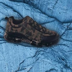 La Shailah Flow29 Chunky Translucent Clear Bottom Sneakers New