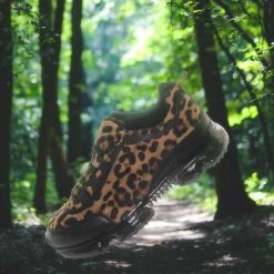 La Shailah Flow29 Chunky Translucent Clear Bottom Sneakers New