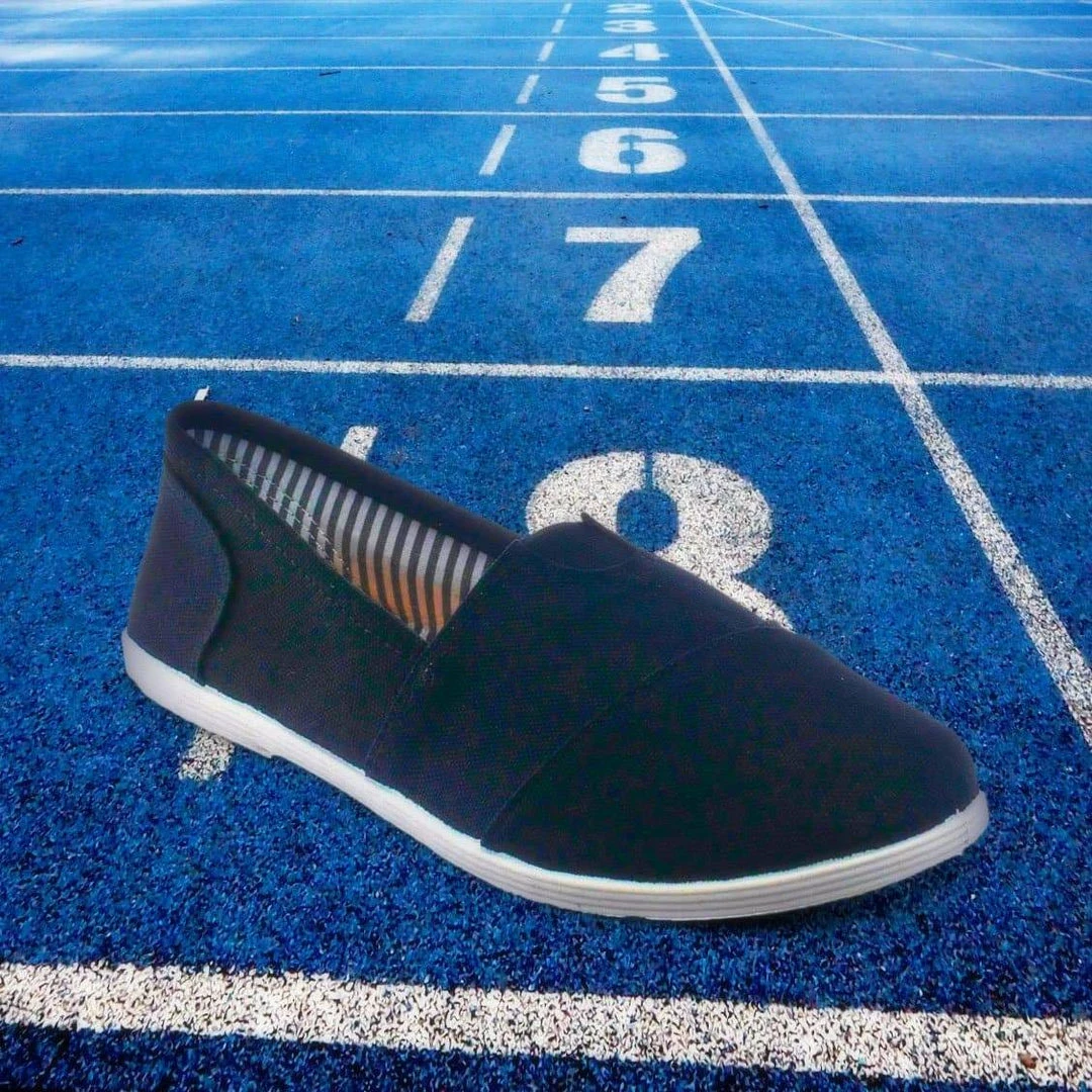 Forever Link New Murphy23 Classic Alpargata Canvas Sneaker - Unisex Foam Padded Slip On Flats