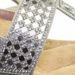 Forever Link New Rosa82K Children Girl Soft Padded Insole Wedge Thong Sandal W Rhinestone Crystal