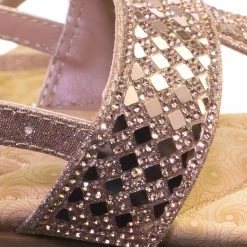 Forever Link New Rosa82K Children Girl Soft Padded Insole Wedge Thong Sandal W Rhinestone Crystal